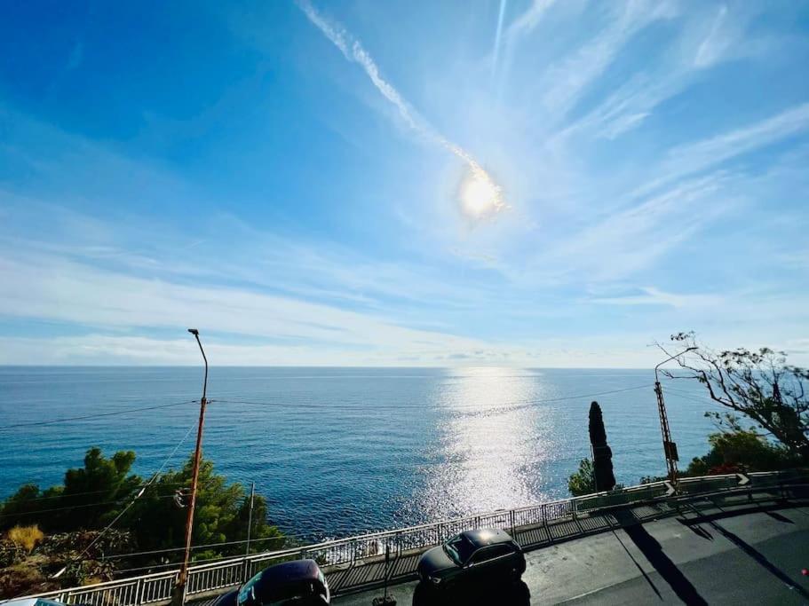 Suite Sunset 7 - Fronte Mare San Remo Exterior foto