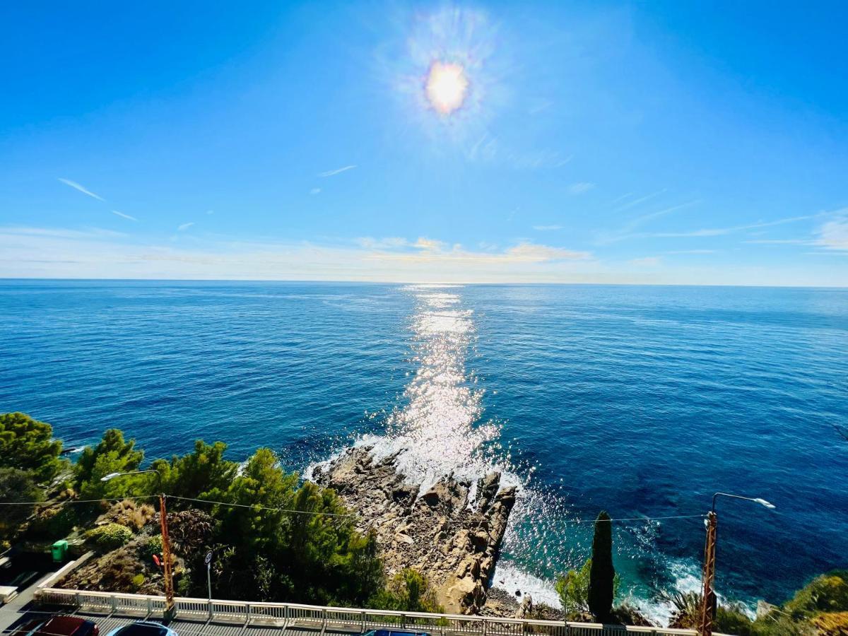 Suite Sunset 7 - Fronte Mare San Remo Exterior foto