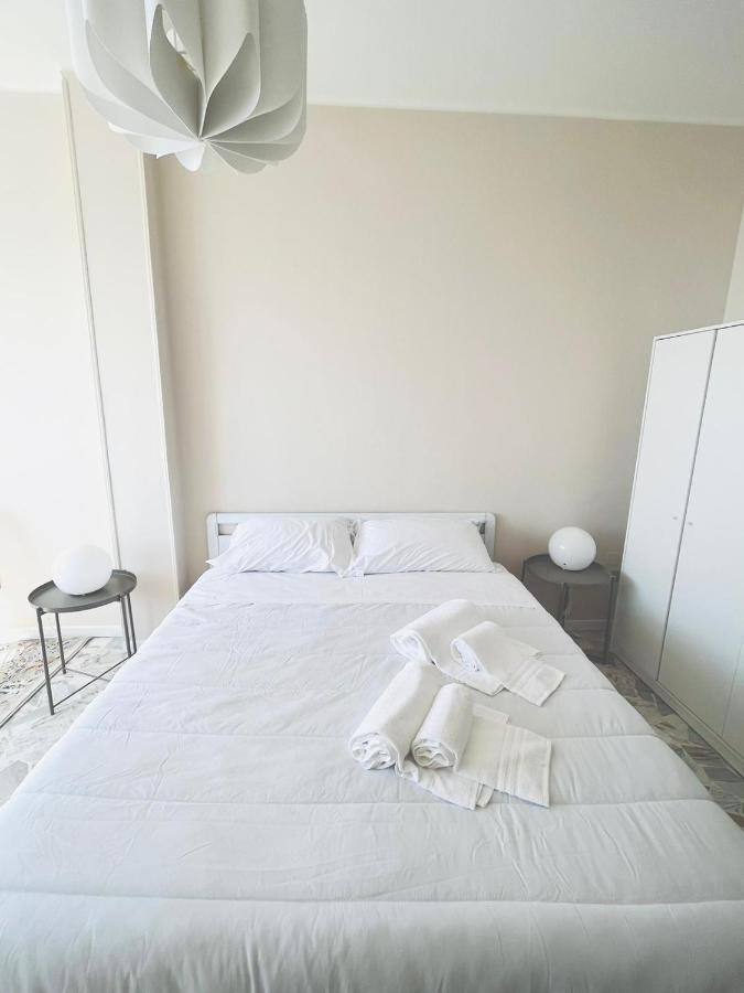 Suite Sunset 7 - Fronte Mare San Remo Exterior foto